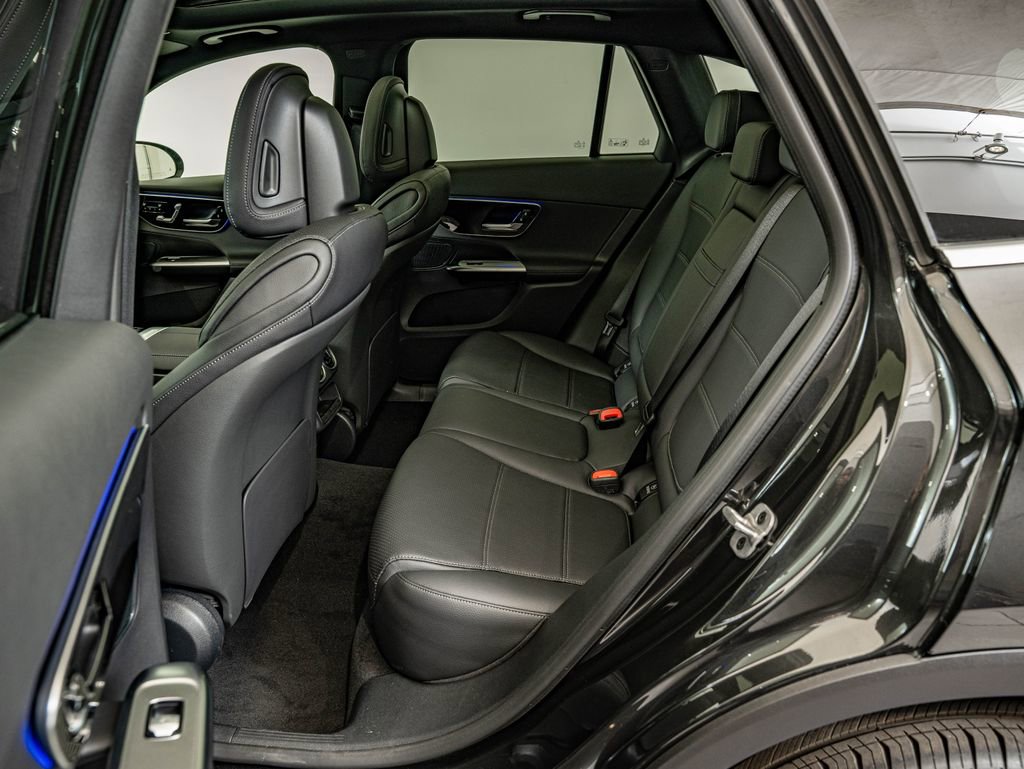 New 2026 Mercedes-Benz GLC 300 4MATIC image 31