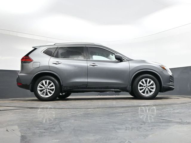 Used 2018 Nissan Rogue SV image 29