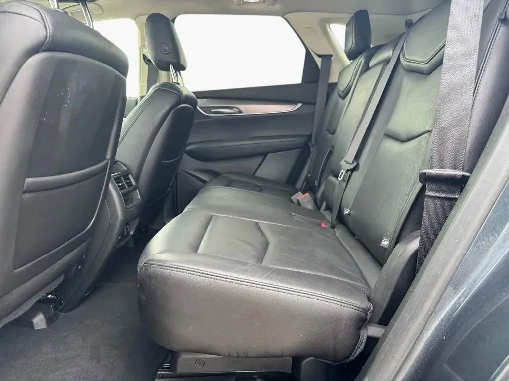 Used 2019 Cadillac XT5 Luxury image 17