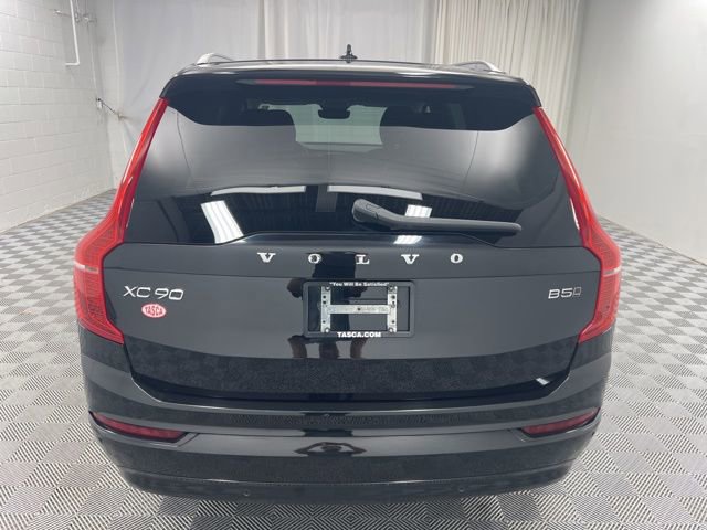 Used 2023 Volvo XC90 B5 Core w/ Climate Package image 7