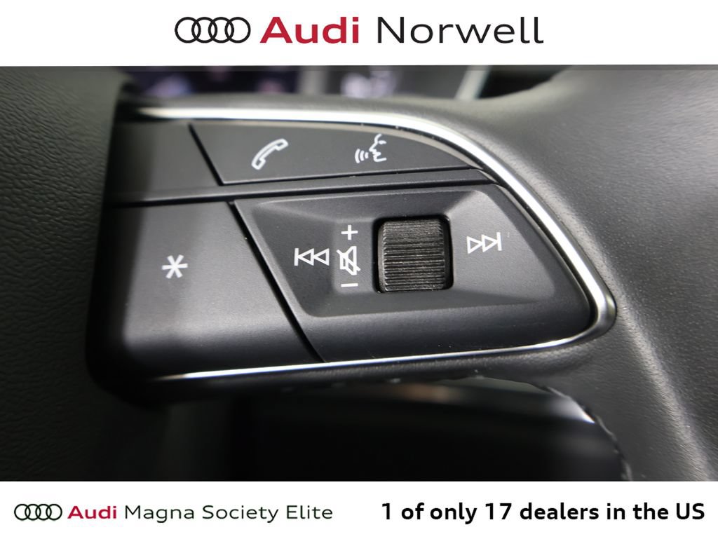 Certified 2025 Audi Q3 2.0T Premium w/ Convenience Package AWD/4WD image 30