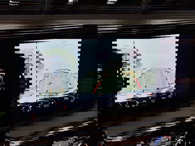 Used 2024 GMC Sierra 1500 AT4 w/ Technology Package image 16