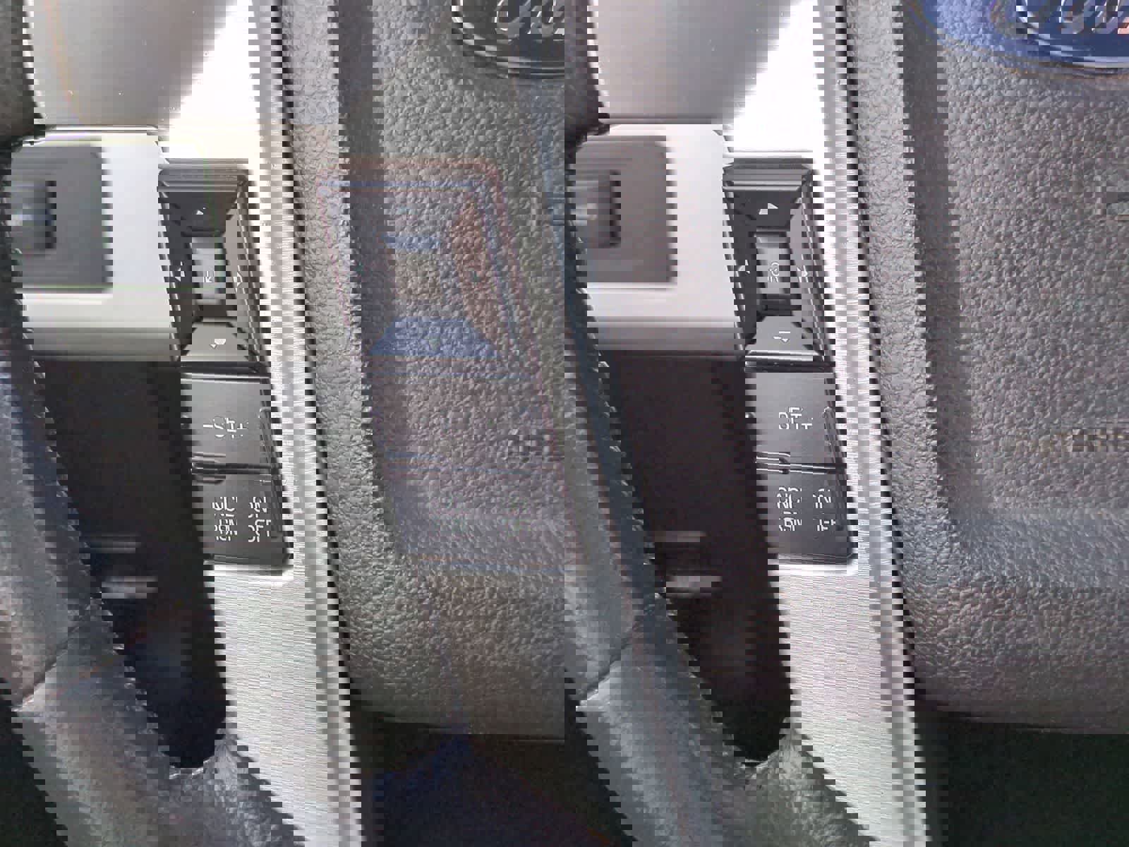 Used 2014 Ford F150 Platinum image 25