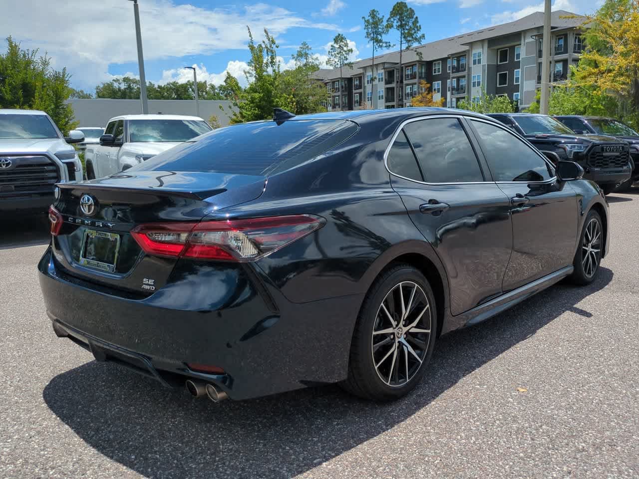 Certified 2021 Toyota Camry SE w/ Cold Weather Package AWD/4WD image 6
