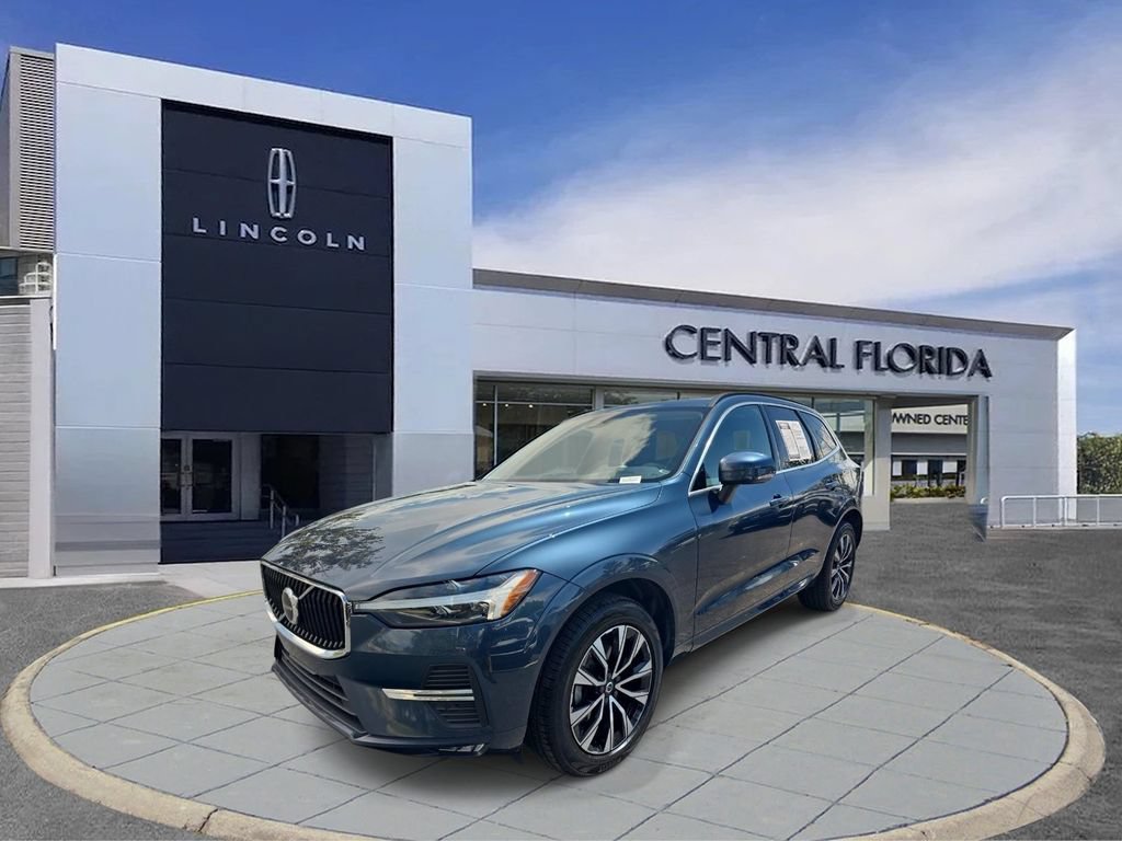 Used 2023 Volvo XC60 B5 Core w/ Climate Package FWD image 7