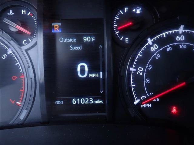 Used 2022 Toyota 4Runner SR5 AWD/4WD image 24