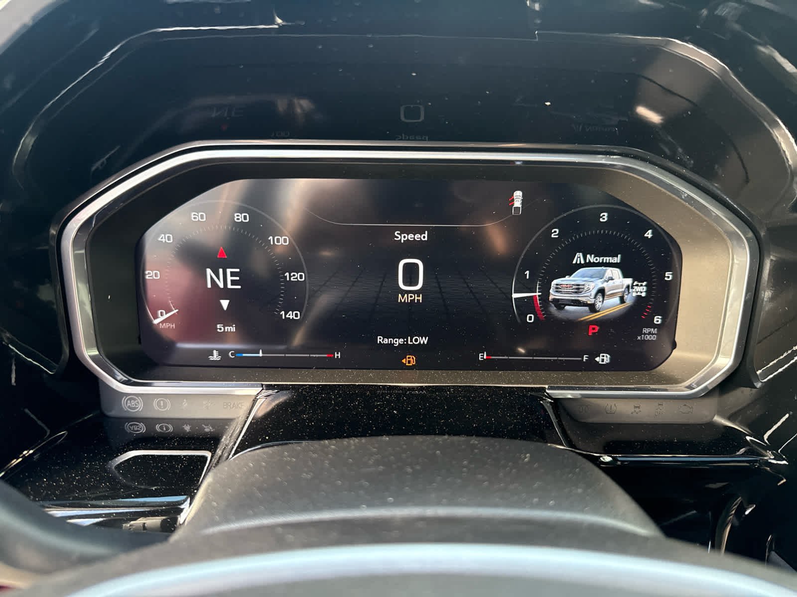 New 2026 GMC Sierra 1500 Elevation w/ Elevation Premium Package AWD/4WD image 17