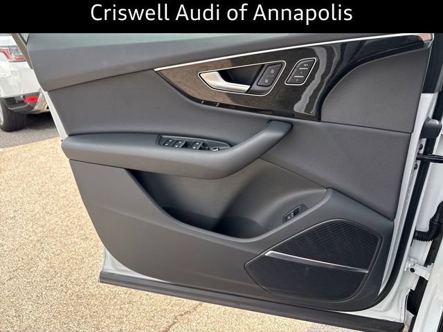 Certified 2025 Audi Q7 2.0T Premium w/ Convenience Plus Package image 22