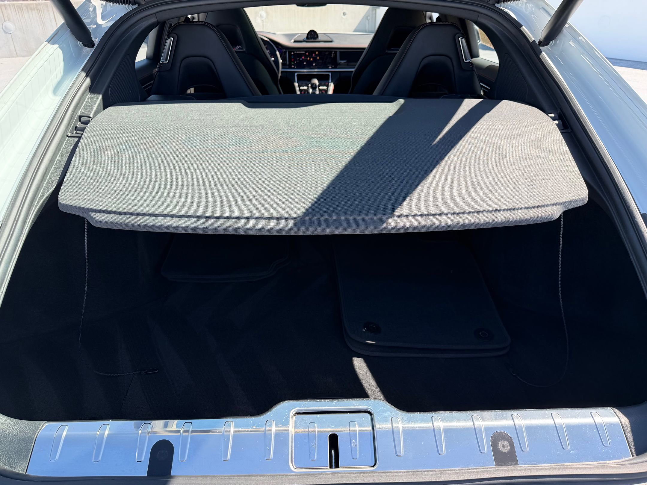 Certified 2023 Porsche Panamera 4 Platinum Edition image 20