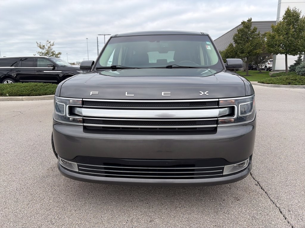 Used 2018 Ford Flex Limited AWD/4WD image 2