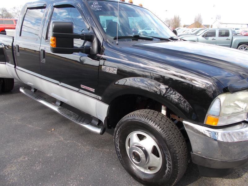 Used 2004 Ford F350 Lariat AWD/4WD image 11