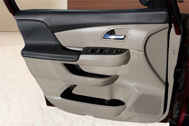 Used 2016 Honda Odyssey SE image 10