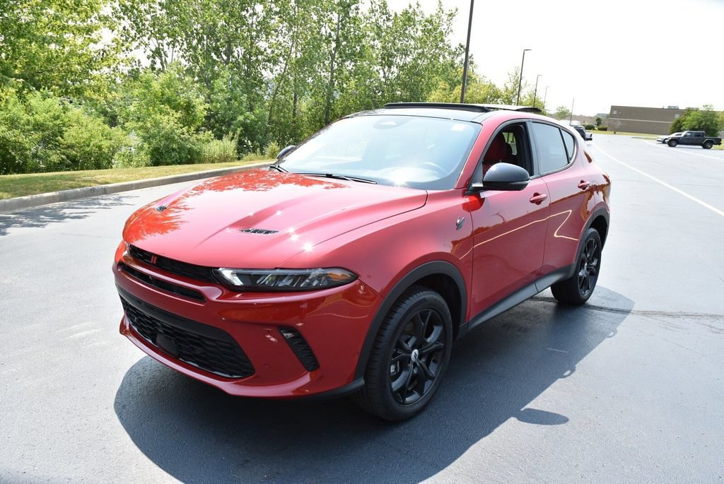 Used 2025 Dodge Hornet GT w/ GT Plus Package AWD/4WD image 9