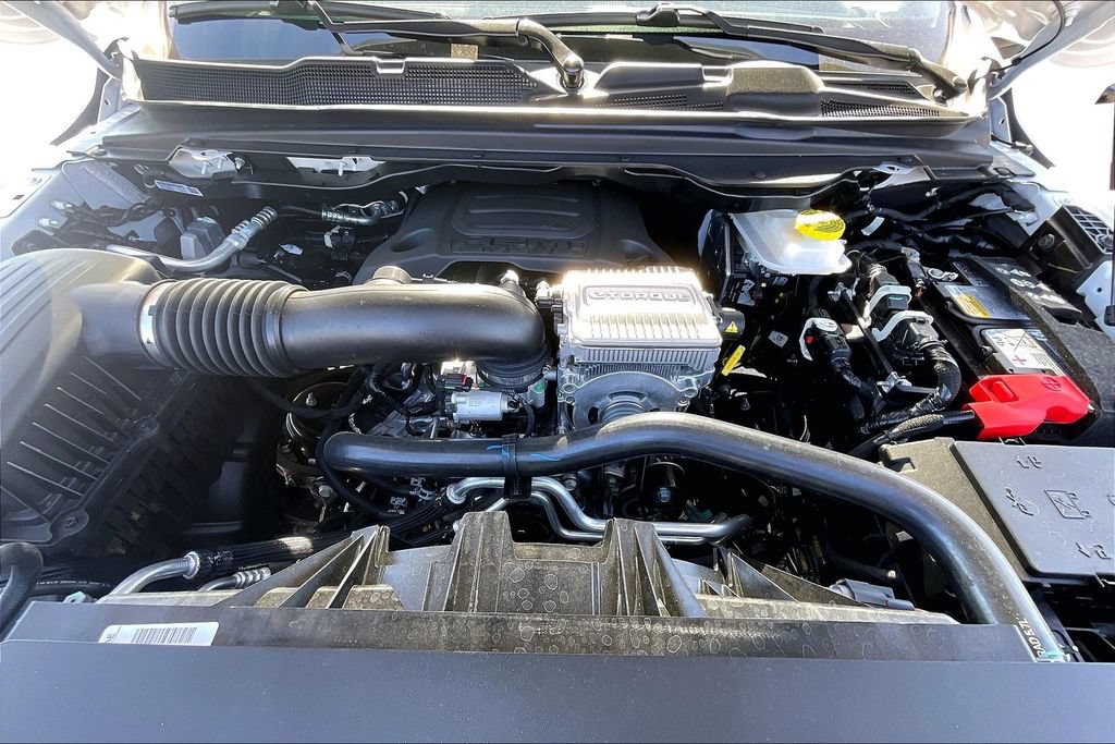 New 2026 RAM 1500 Laramie w/ Night Edition AWD/4WD image 11
