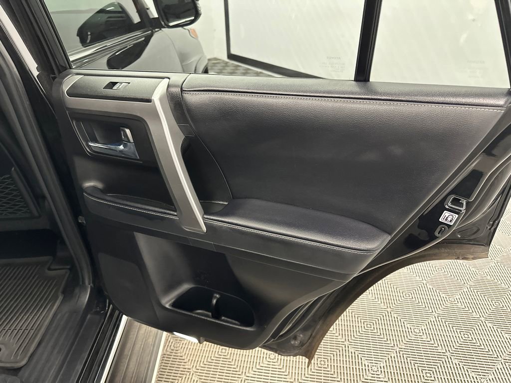 Used 2023 Toyota 4Runner Limited image 18