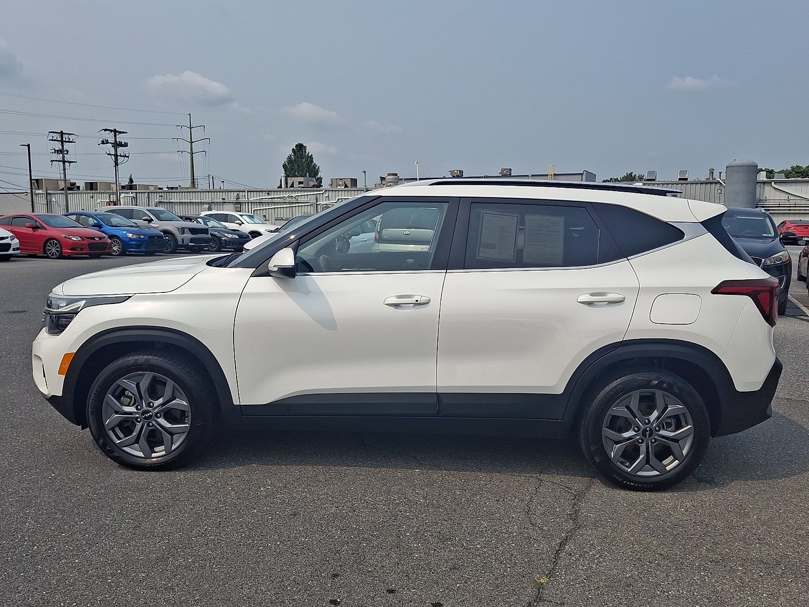 Used 2024 Kia Seltos S AWD/4WD image 7