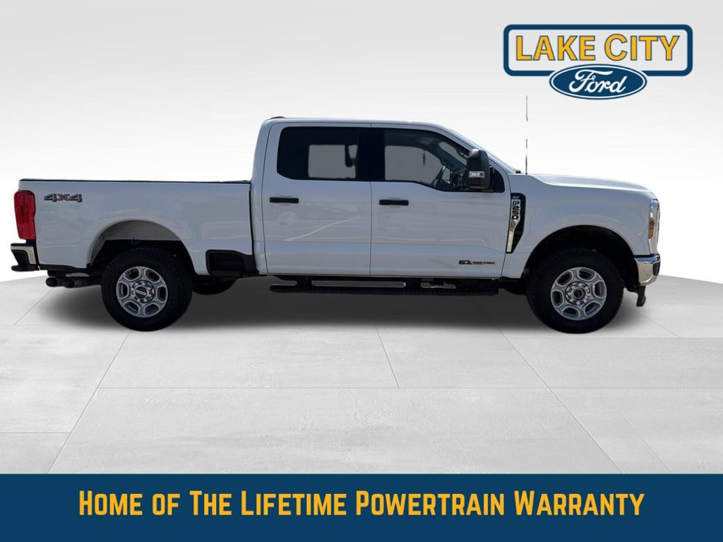 Used 2025 Ford F250 XLT AWD/4WD image 7