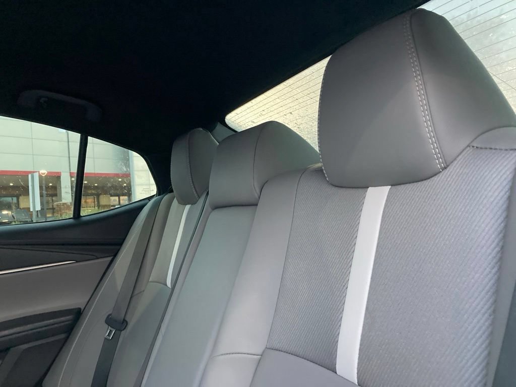 Certified 2025 Toyota Camry SE w/ Convenience Package FWD image 10