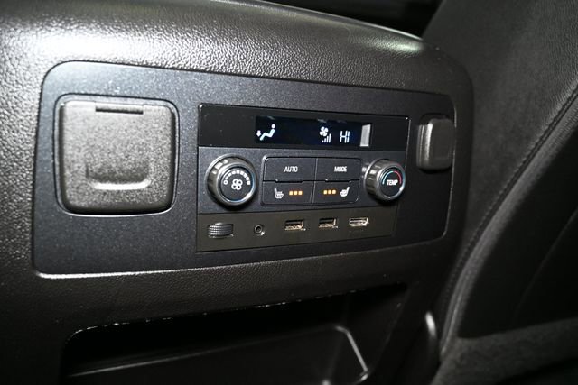 Used 2019 Chevrolet Suburban Premier AWD/4WD image 62