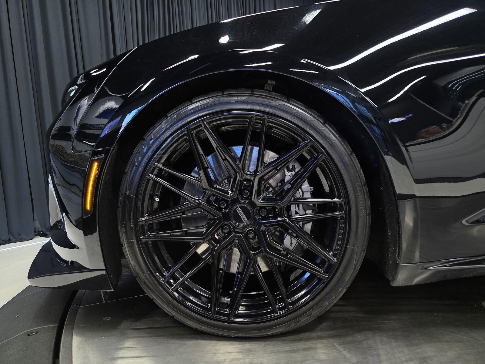 Used 2022 Chevrolet Camaro ZL1 image 44