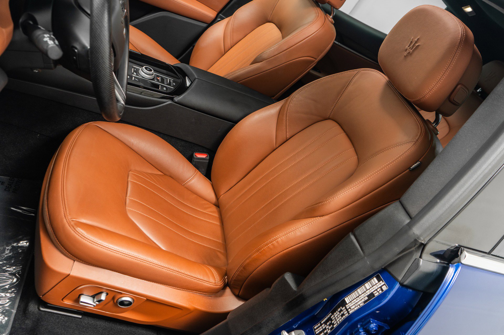 Used 2022 Maserati Levante GT image 24