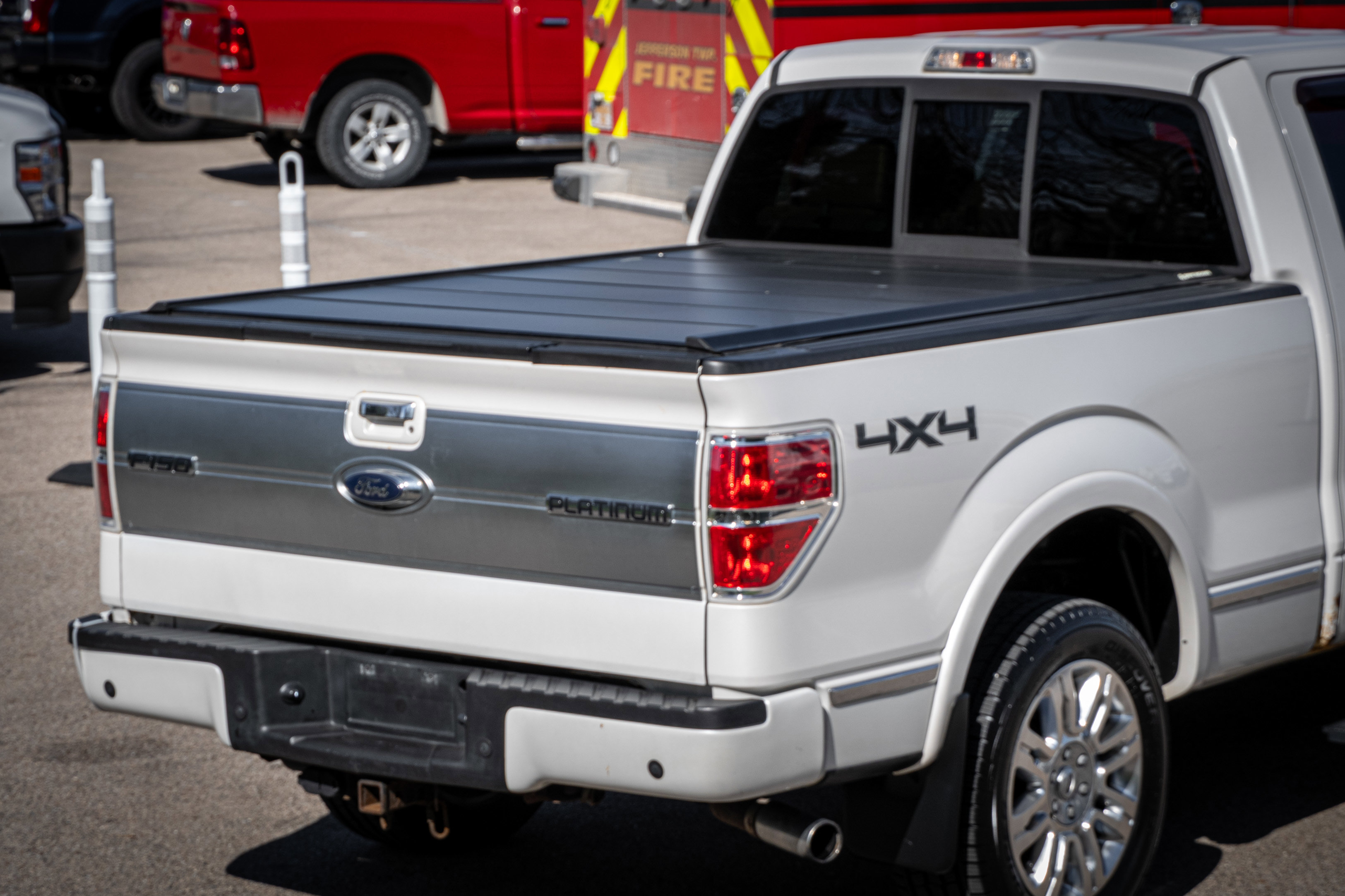 Used 2013 Ford F150 Platinum w/ Max Trailer Tow Pkg AWD/4WD image 9