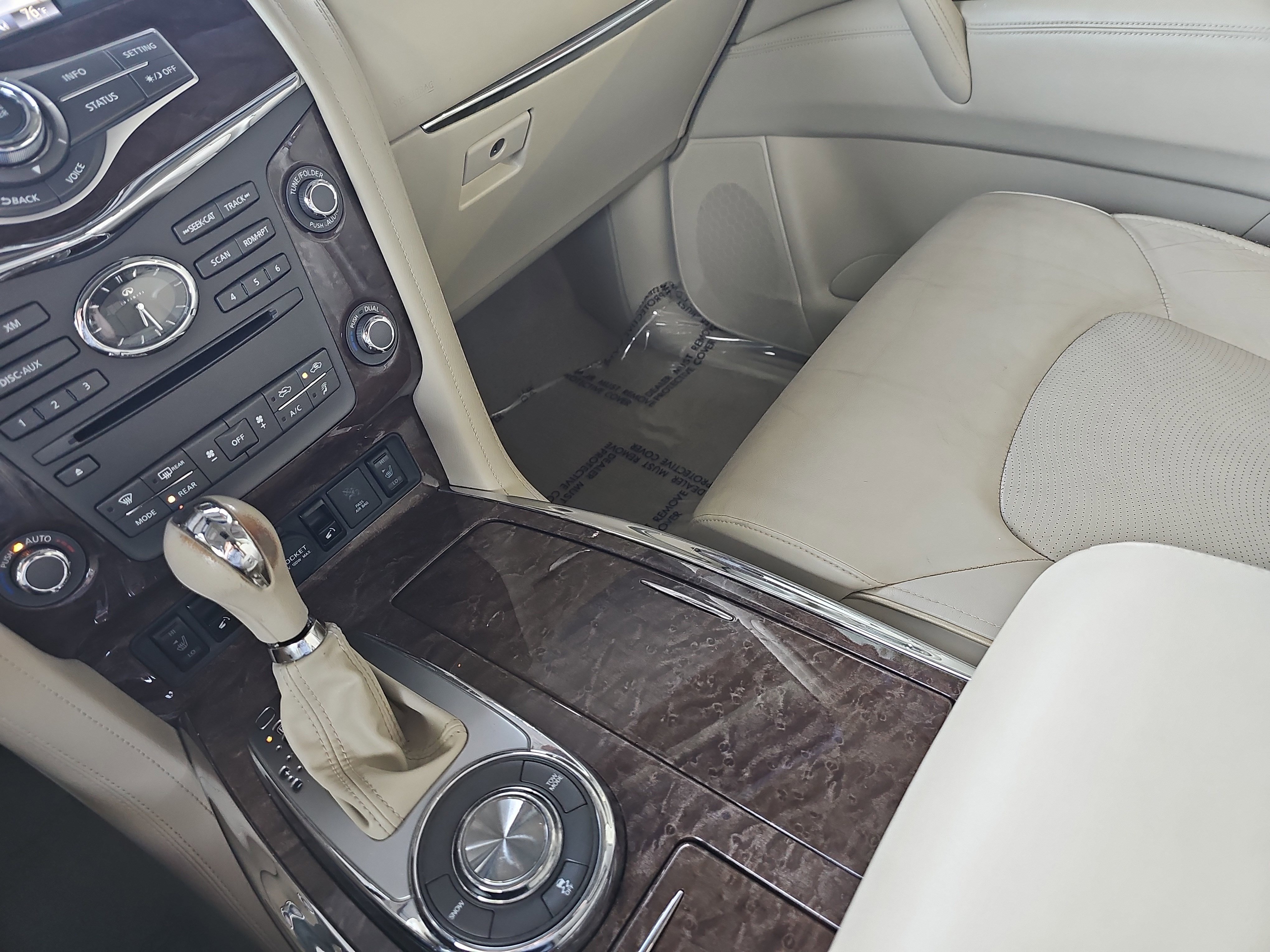 Used 2015 INFINITI QX80 2WD w/ 22" Wheel Package image 27