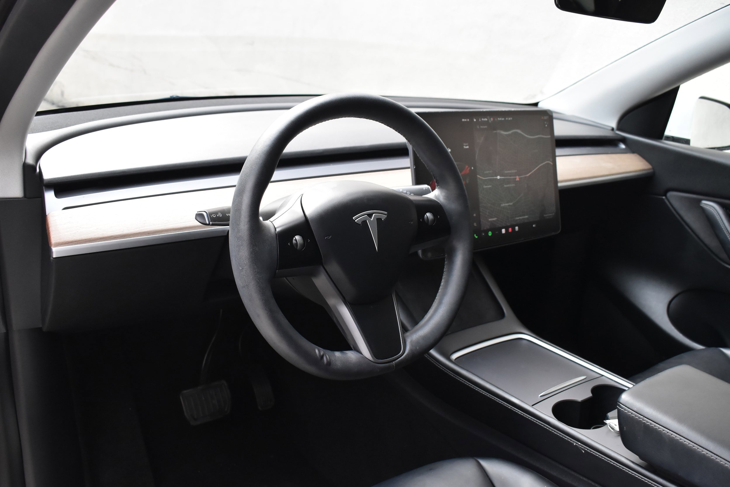 Used 2021 Tesla Model Y 2WD image 17