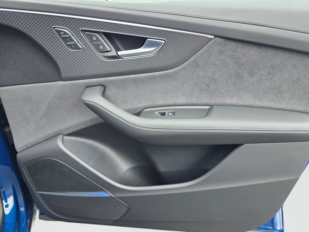 New 2026 Audi SQ8 Prestige AWD/4WD image 28