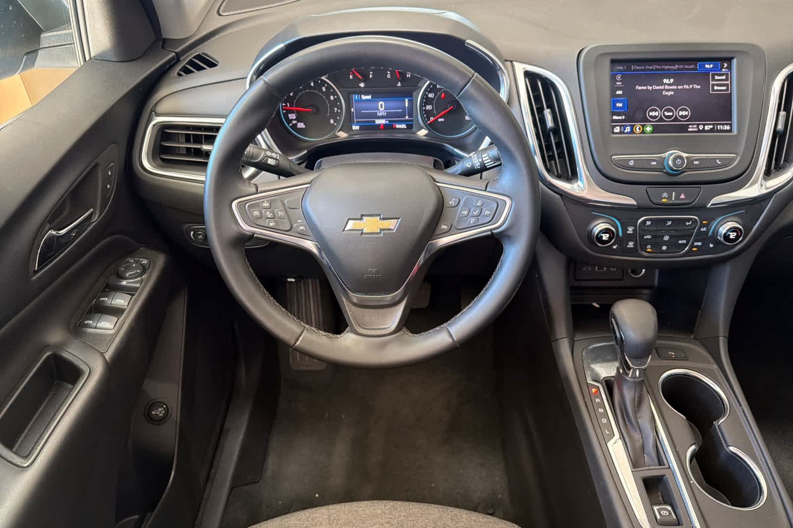 Used 2024 Chevrolet Equinox LT FWD image 15
