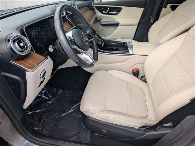 Used 2023 Mercedes-Benz GLC 300 4MATIC image 17