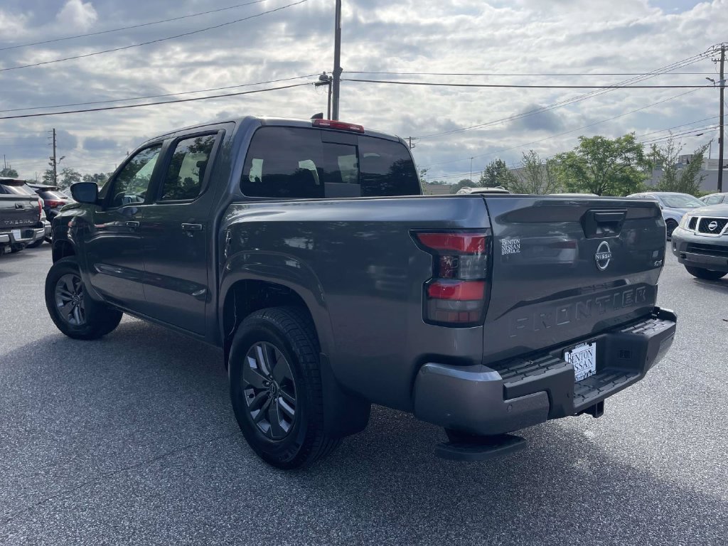 New 2026 Nissan Frontier SV w/ Tow Package AWD/4WD image 4