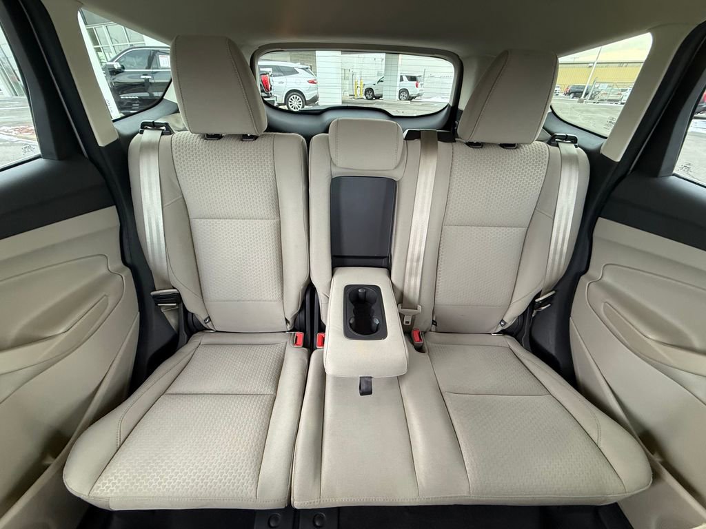 Used 2017 Ford Escape SE w/ Equipment Group 201A image 23