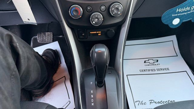 Used 2021 Chevrolet Trax LS w/ Tint and Cruise Package image 30