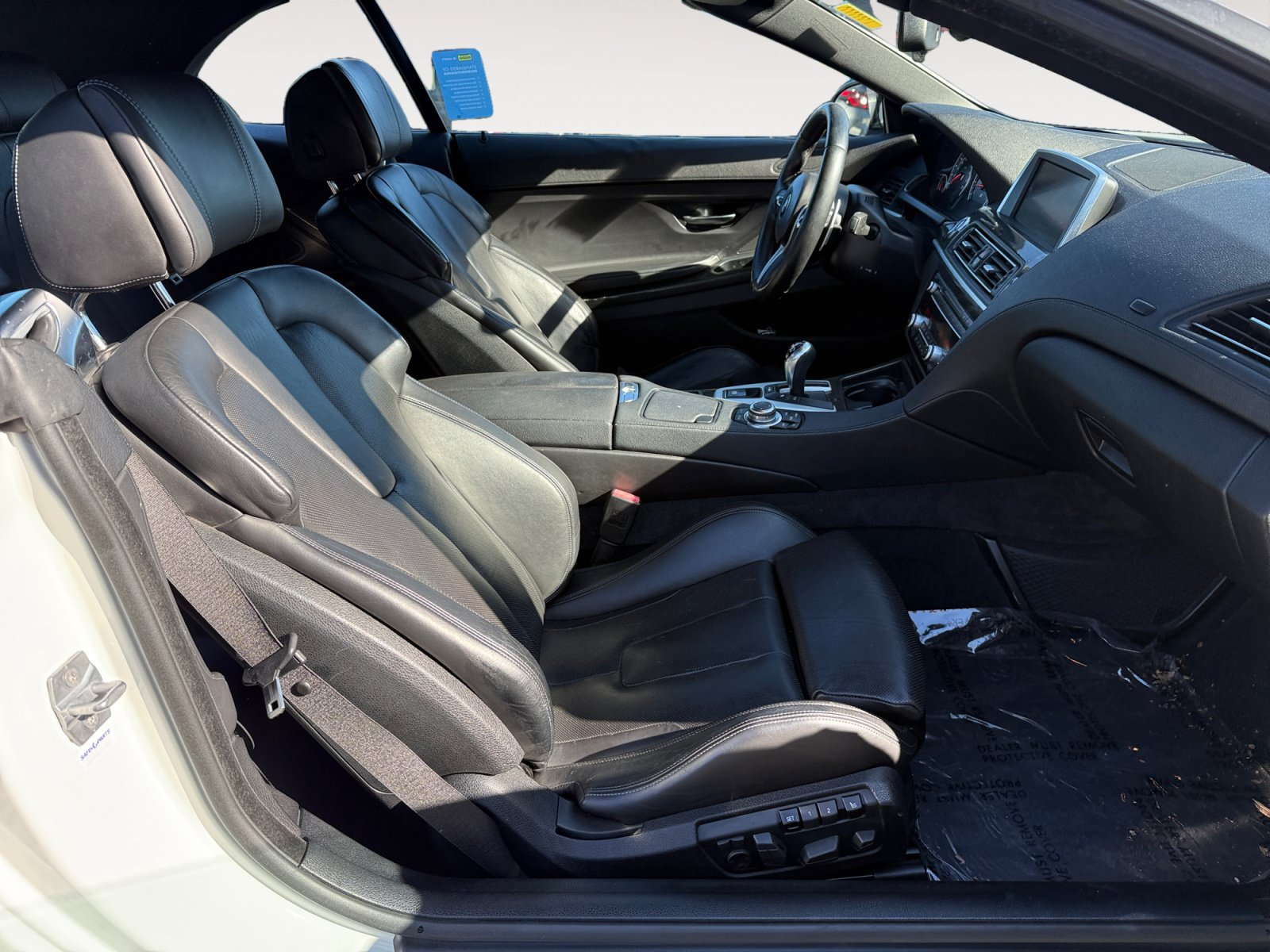 Used 2013 BMW M6 Convertible w/ Executive Pkg RWD image 18
