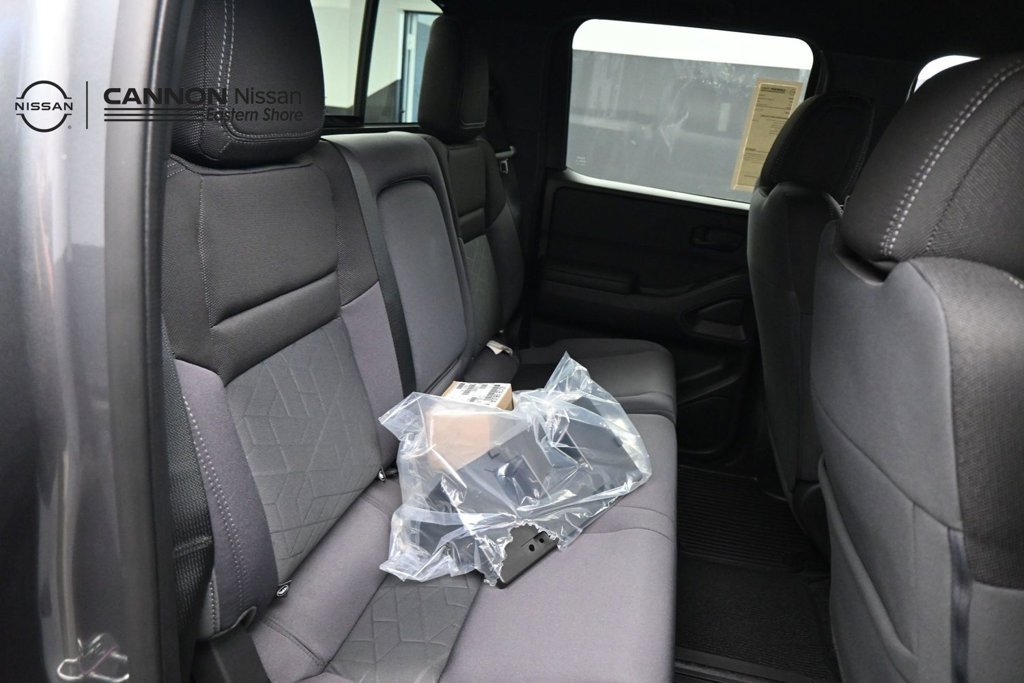 New 2027 Nissan Frontier SV w/ SV Convenience Package RWD image 17
