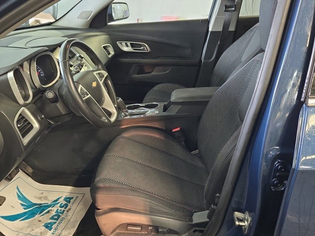 Used 2017 Chevrolet Equinox LT w/ Convenience Package image 9