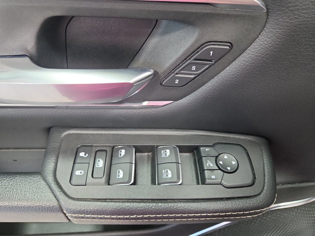 Used 2026 RAM 1500 Laramie AWD/4WD image 33