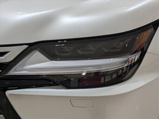 New 2026 Lexus LX 700h Luxury image 10