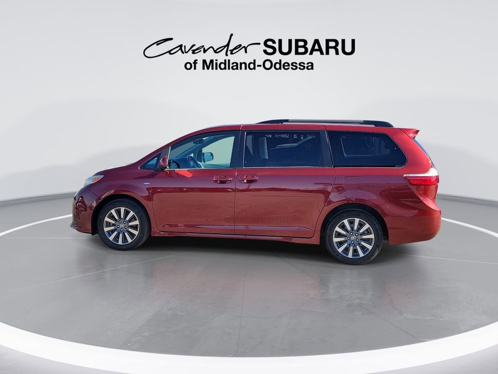 Used 2020 Toyota Sienna LE image 5