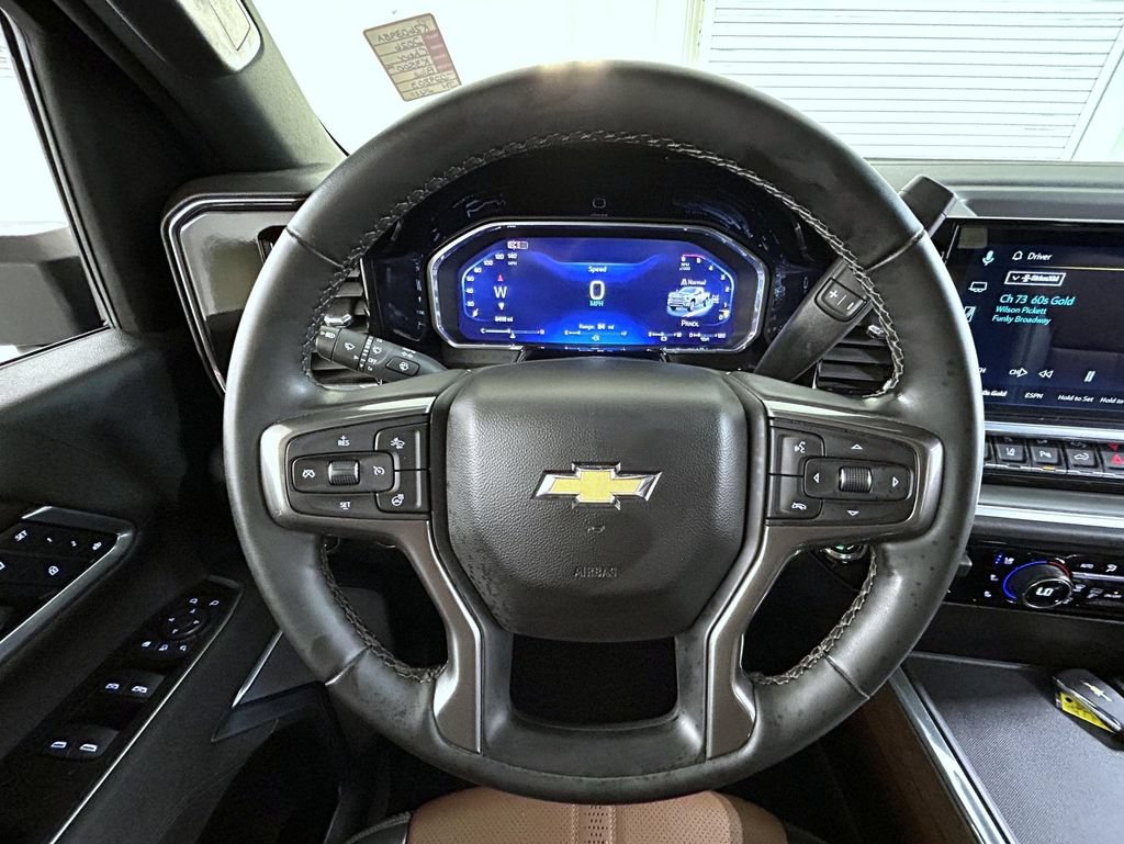 Used 2026 Chevrolet Silverado 3500 High Country w/ Technology Package AWD/4WD image 11