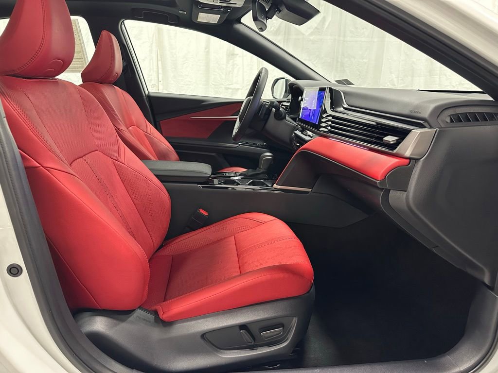Used 2025 Toyota Camry XSE FWD image 63