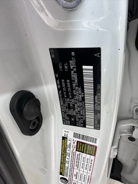 Used 2022 Toyota Highlander XLE image 36