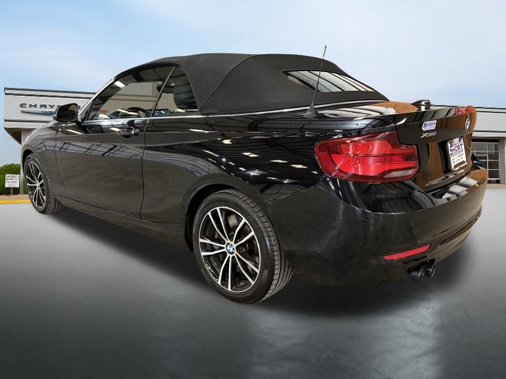 Used 2021 BMW 230i xDrive Convertible w/ Premium Package image 3