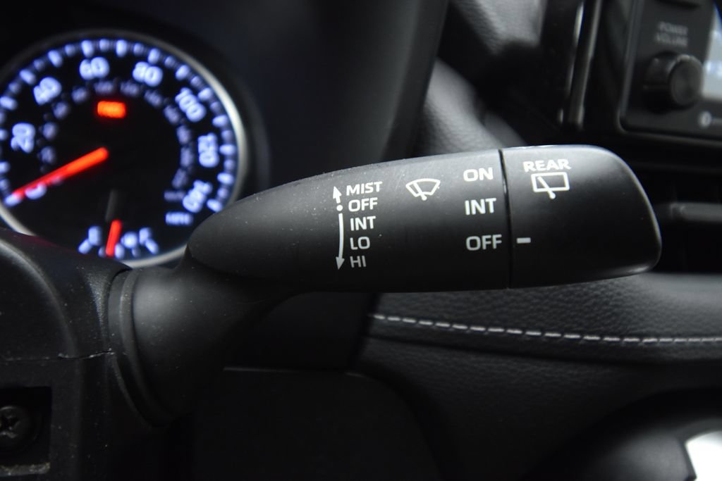 Used 2021 Toyota RAV4 LE AWD/4WD image 34
