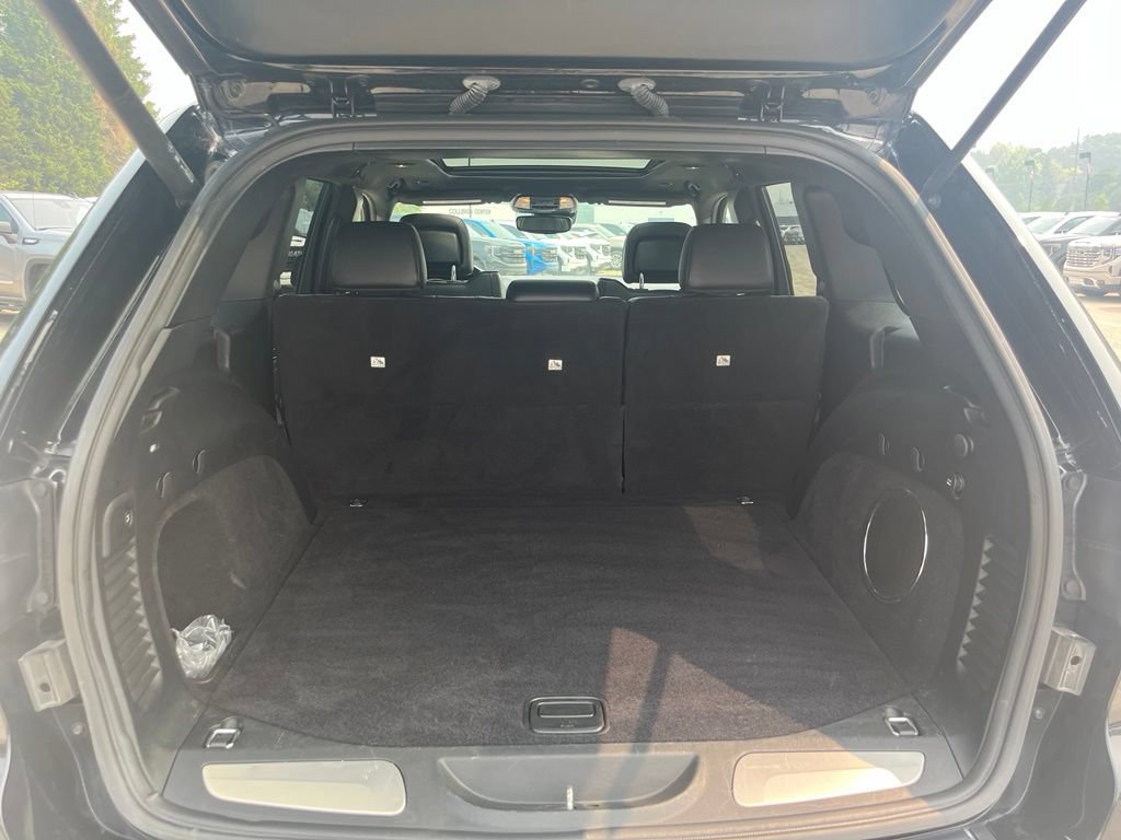 Used 2018 Jeep Grand Cherokee High Altitude AWD/4WD image 11