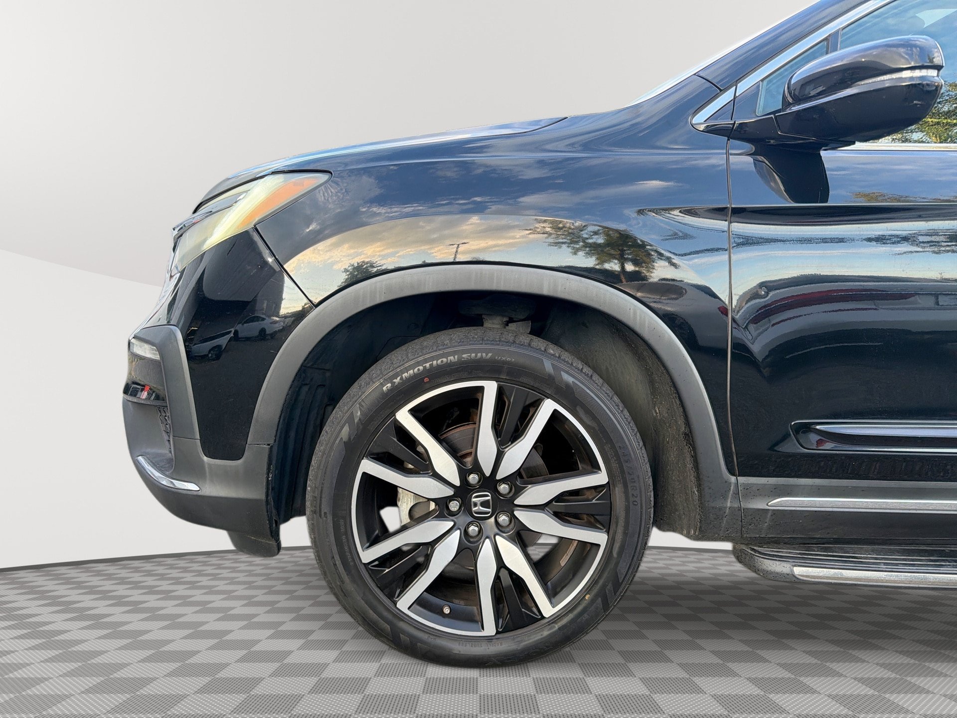 Used 2019 Honda Pilot Touring image 19