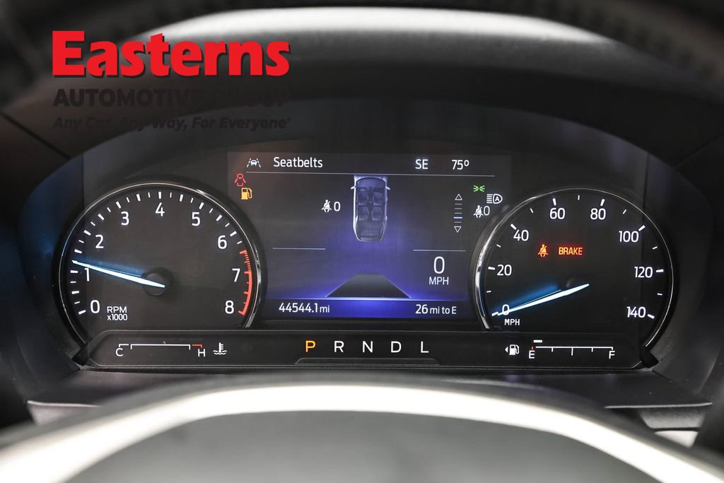 Used 2023 Ford Explorer XLT w/ Equipment Group 202A image 18