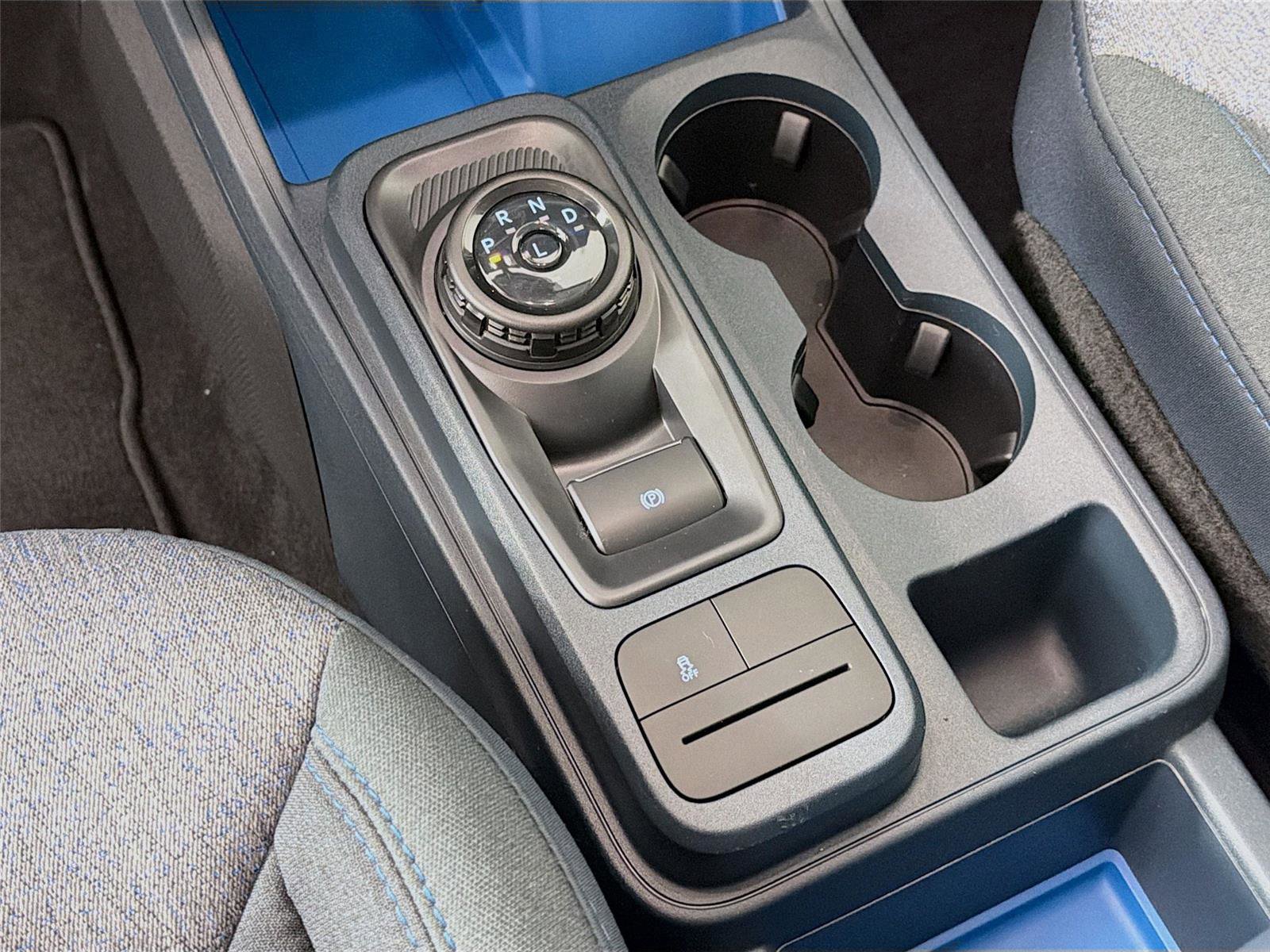 Used 2025 Ford Maverick XLT image 17