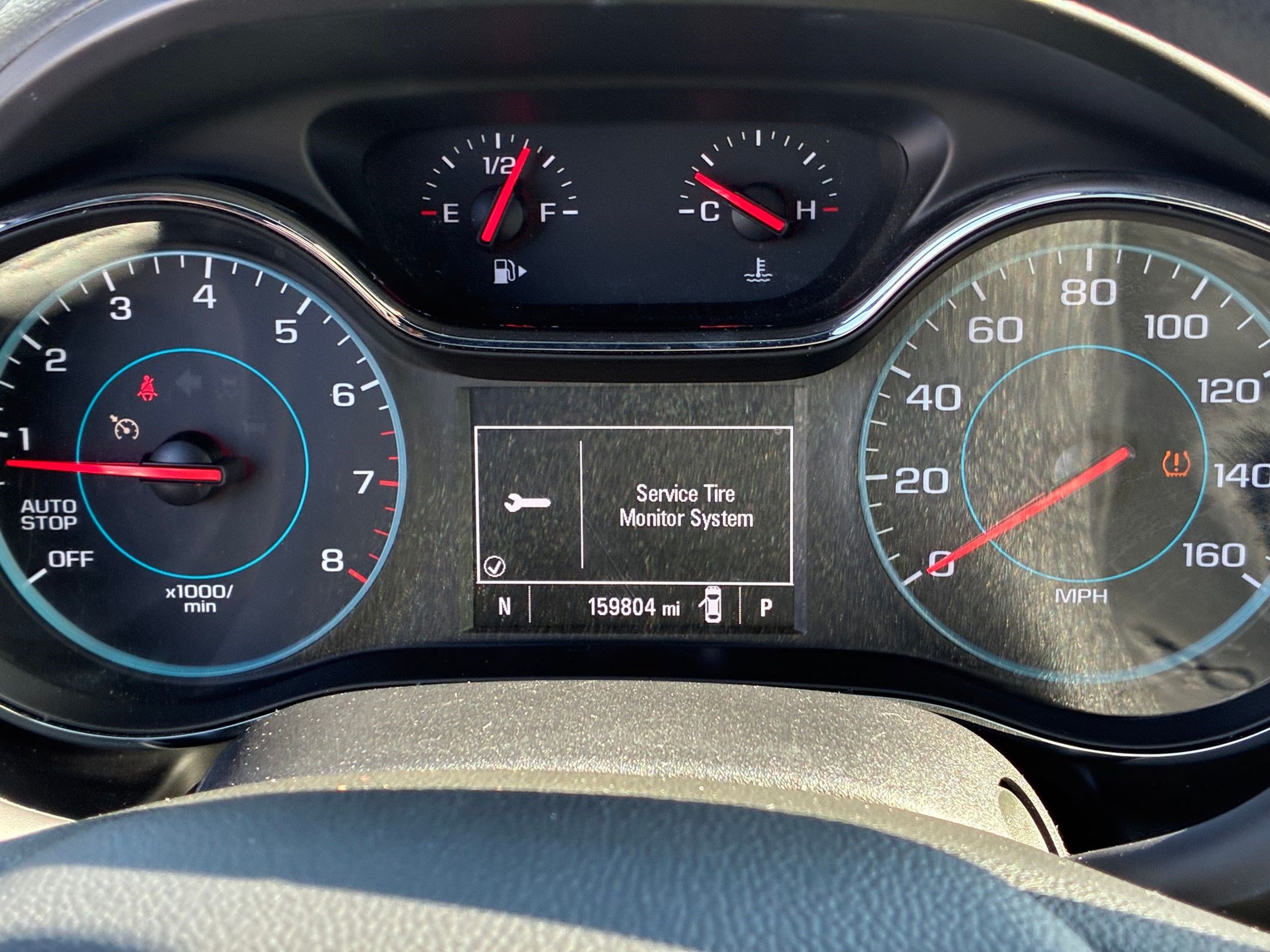 Used 2018 Chevrolet Cruze LT w/ Convenience Package FWD image 22
